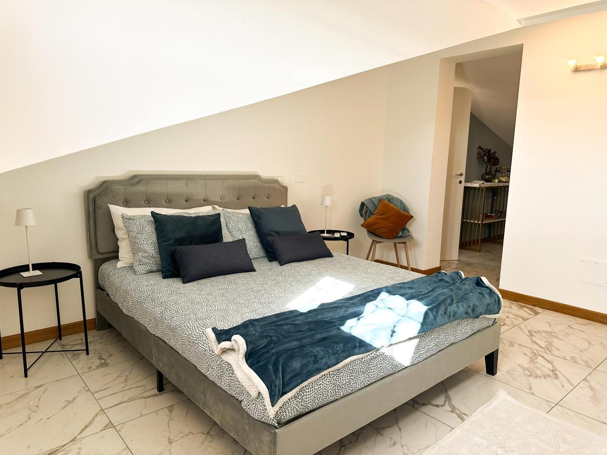 Carolas Luxury House Fiumicino Esterno foto