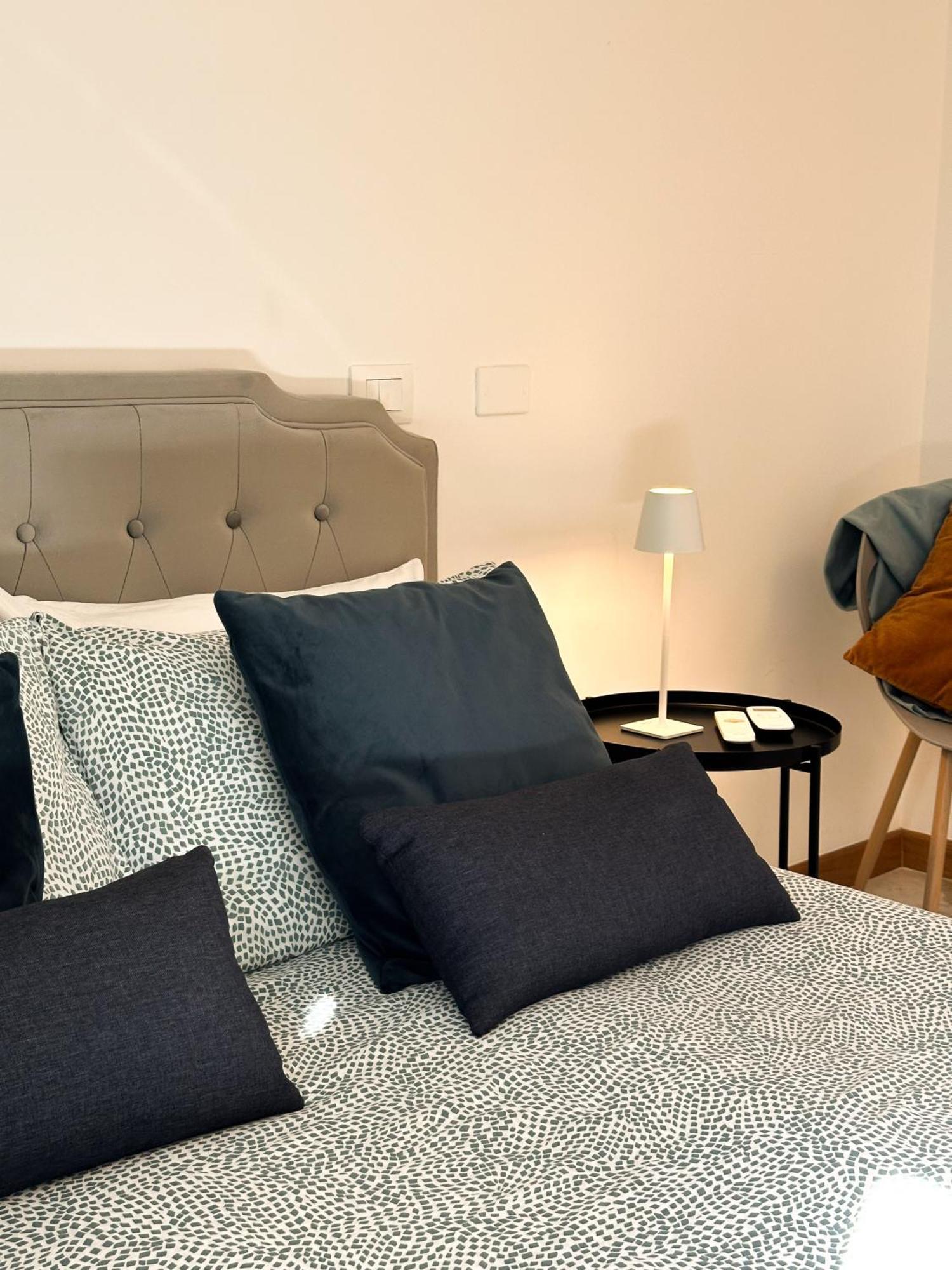 Carolas Luxury House Fiumicino Esterno foto