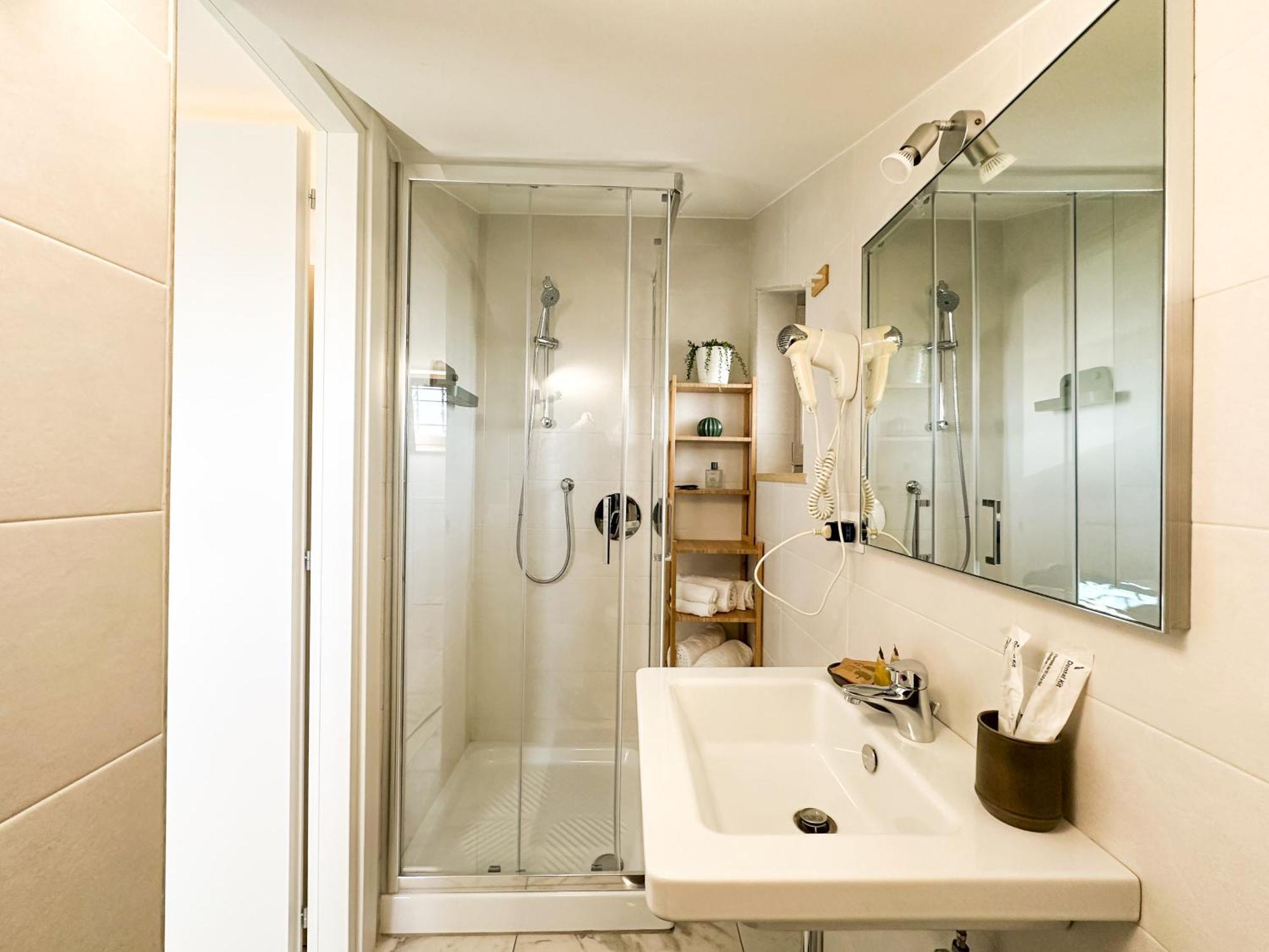 Carolas Luxury House Fiumicino Esterno foto